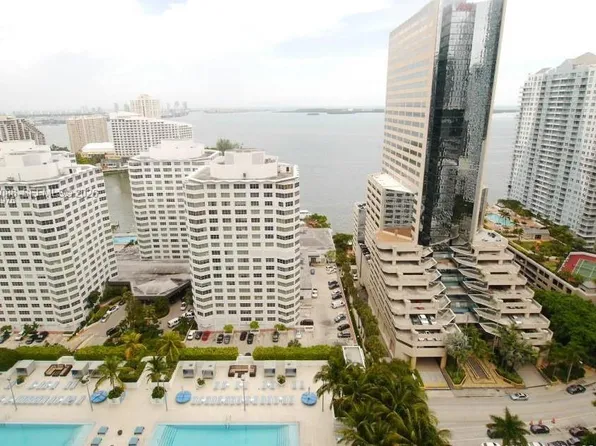 951 Brickell Ave APT 2608, Miami, FL 33131