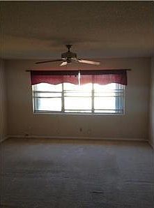 4th image of 440 SE 2nd Ave #22