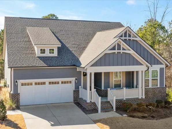312 Trinity Creek Dr, Holly Springs, NC 27540