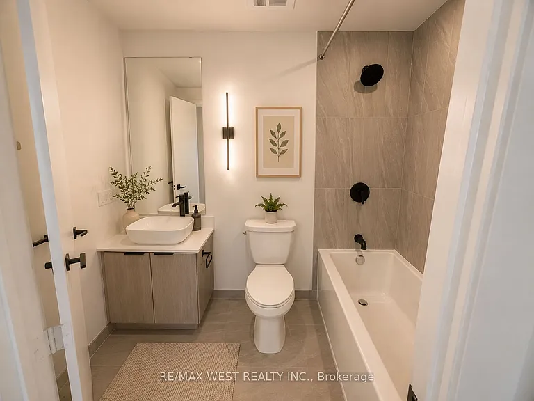 1185 Dupont St #2103 — Photo 7