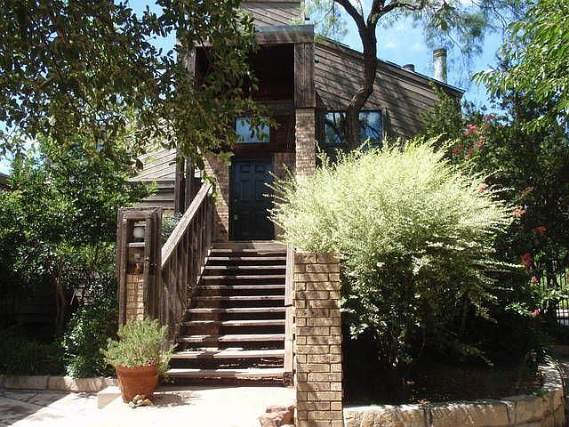 1st image of 2318 Gathright Dr