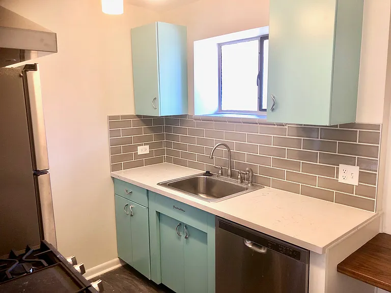 41 N Emerson St #2 — Photo 14