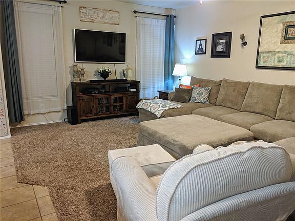2nd image of 6528 Cascade Dr