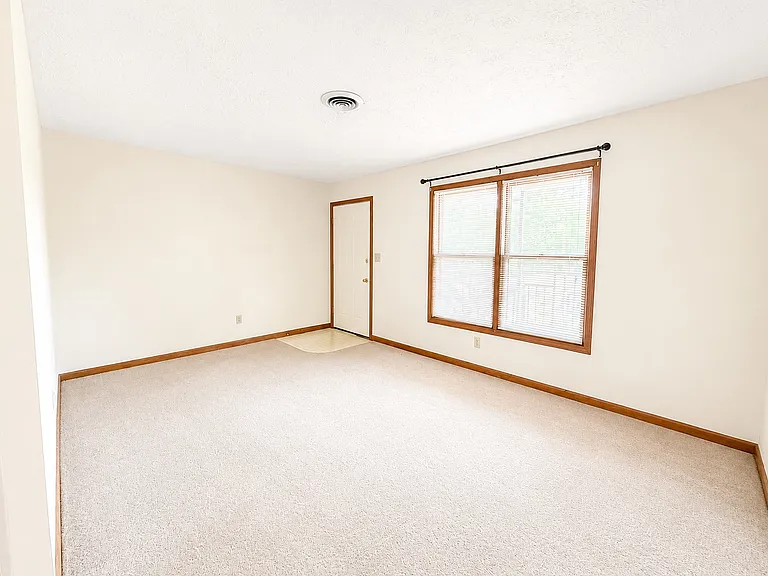 3219 Delaware St #13 — Photo 6
