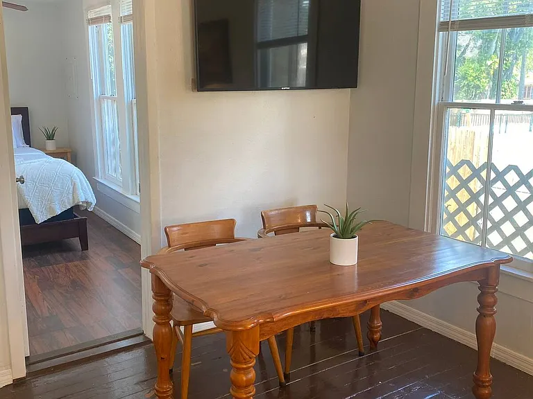 103 N Walker St #1 — Photo 7