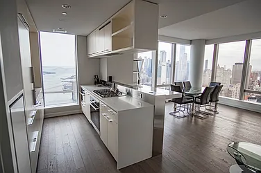 Rented by Chase Global Realty Corp