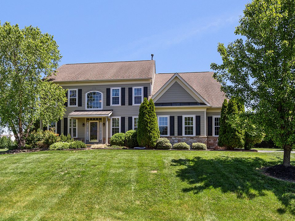 1st image of 117 Laks Dr