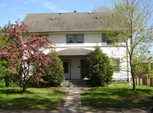 1916 E 6th St, Duluth, MN 55812