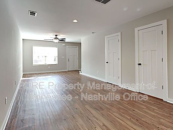 5th image of 629 Hadley Village Blvd