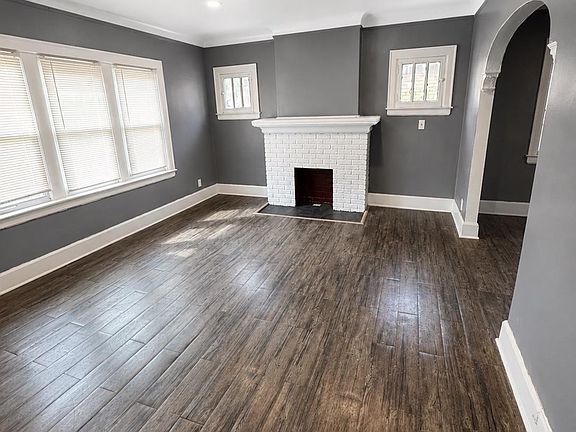 2nd image of 2988 Richton St