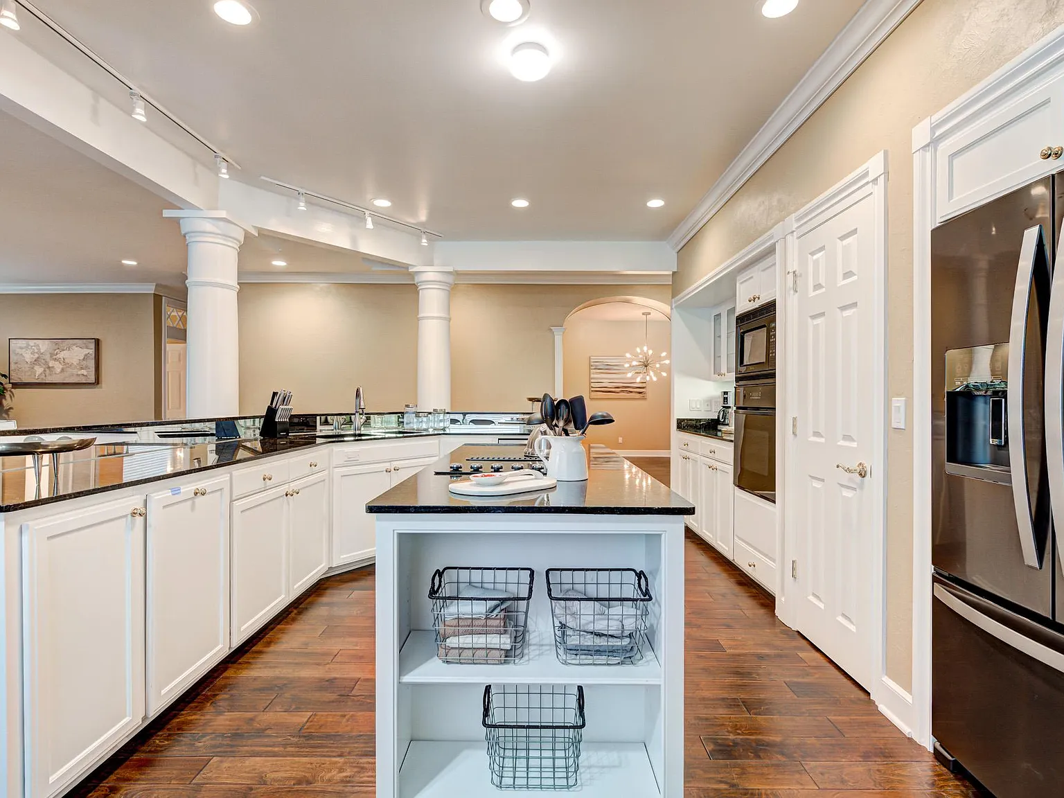 1500 Duffner Dr — Photo 3