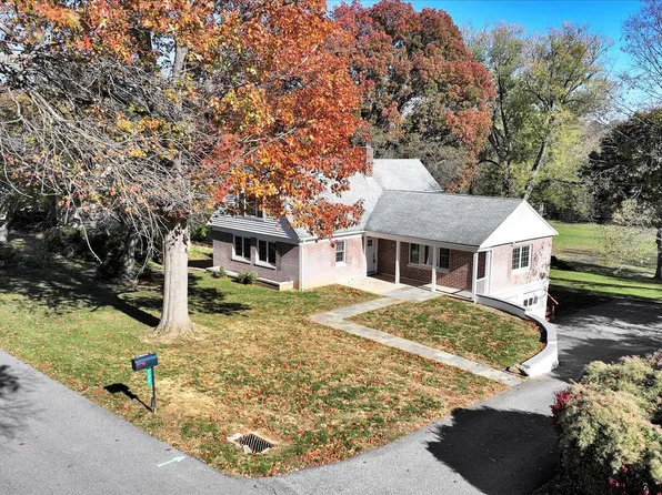 133 Conestoga Blvd, Lancaster, PA 17602