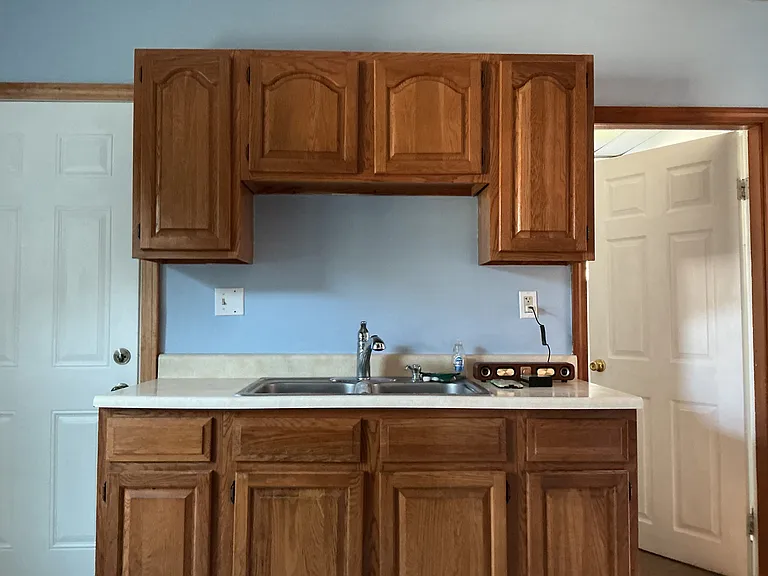 60 Manville Hill Rd #1 — Photo 1