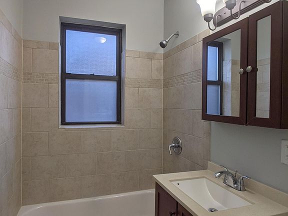 5th image of 4542 N Damen Ave #305