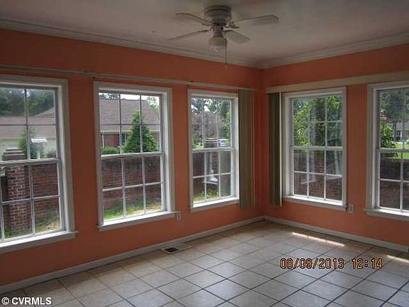 4th image of 18404 Lakewood Dr