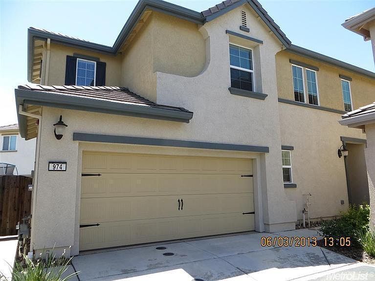 1st image of 974 Latitude Ln