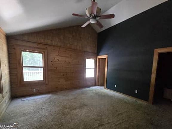 5th image of 474 Benton Rd