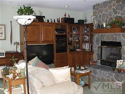4th image of 3780 64th St
