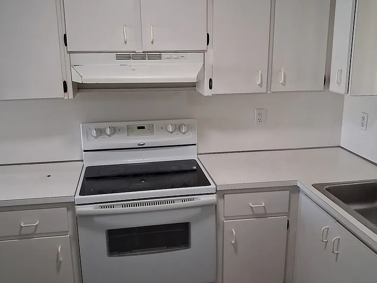 7755 W 30th Ct #211 — Photo 9