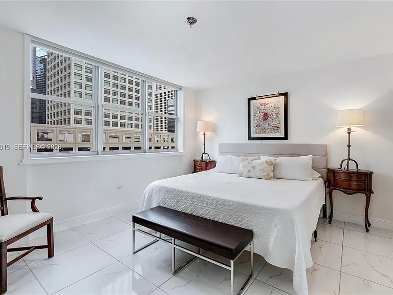 825 Brickell Bay Dr #850 — Photo 11