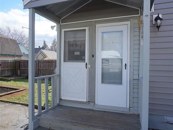 2nd image of 19 3rd Ave