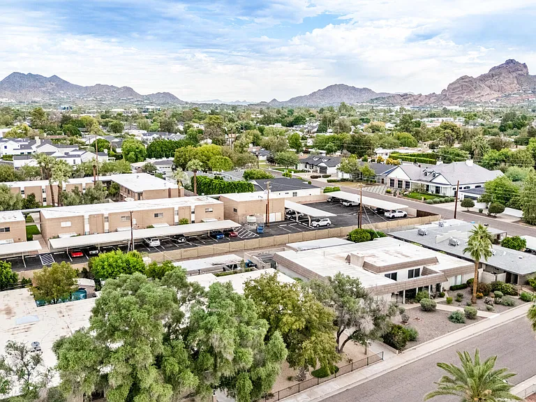 3734 E Montecito Ave — Photo 45