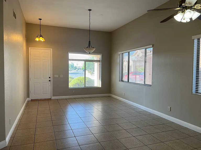 14533 W Verde Ln — Photo 4