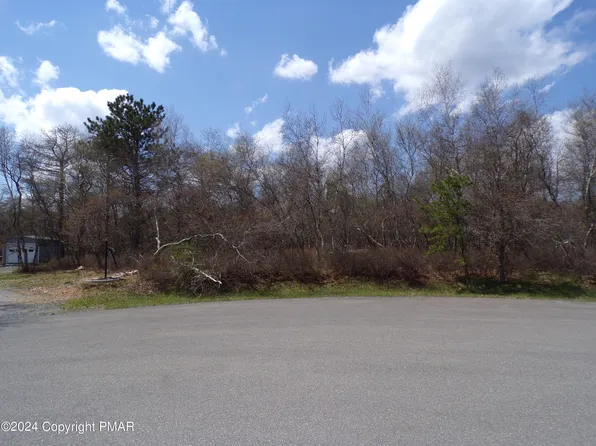 36 Pearson Ct, Albrightsville, PA 18210