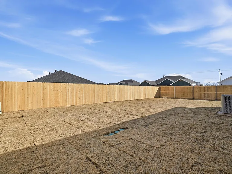 7023 Nikhil Ln — Photo 27