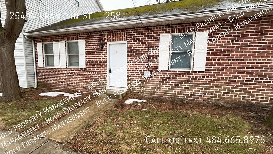 1st image of 254 W Franklin St #258