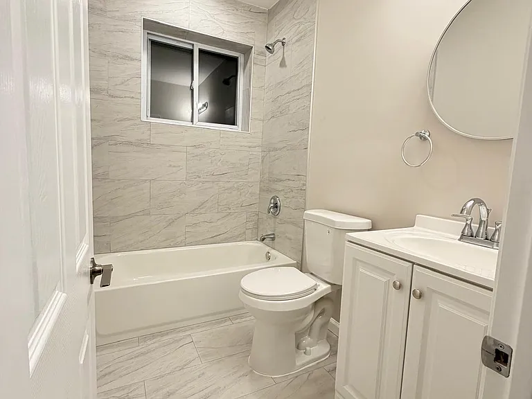 1401 E Wilt St — Photo 13