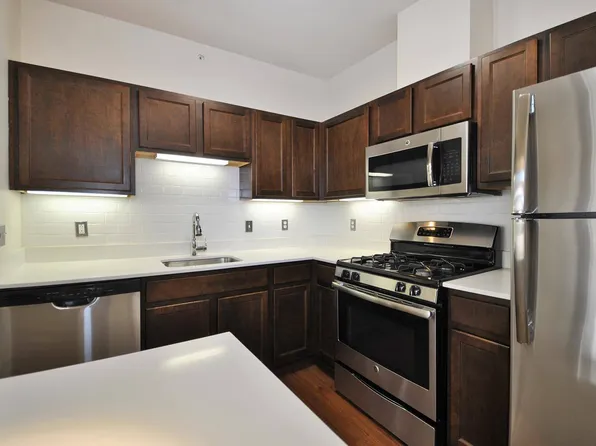 Oakcliff Apartments