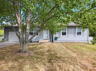 2002 Stacy Rd, Harrisonville, MO 64701