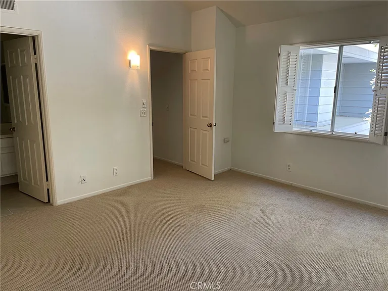 253 Chesterfield #145 — Photo 6