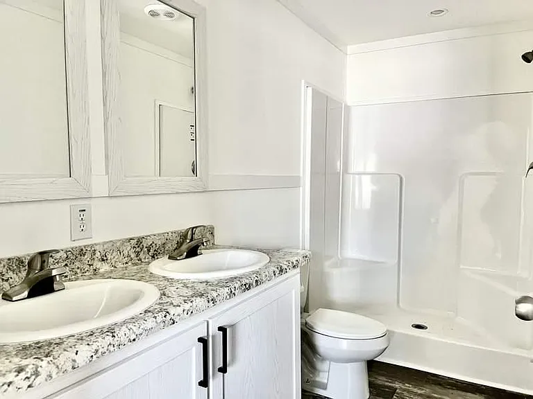 16087 Saint Johns Cir #415 — Photo 9