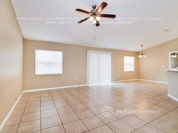 3rd image of 838 Summer Glen Dr