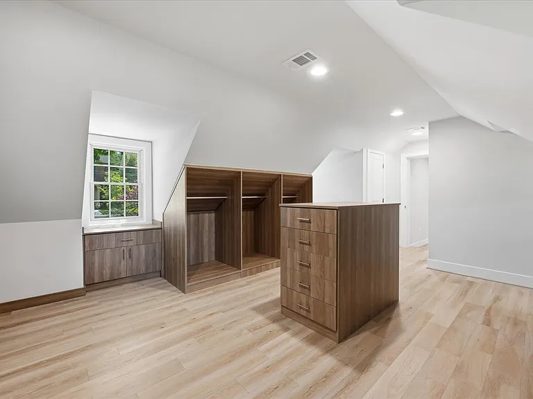 3517 Rodman St NW — Photo 24