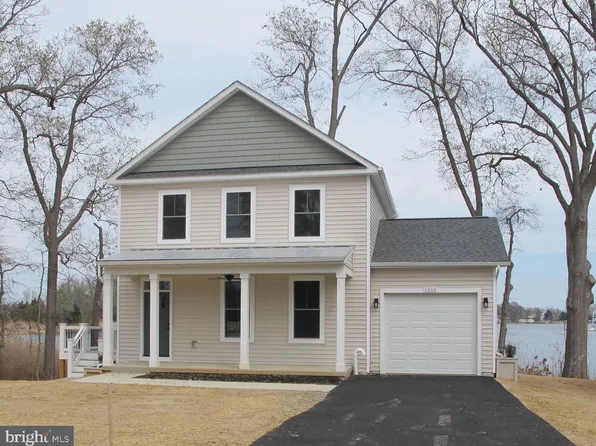 1252 Shore Dr, Colonial Beach, VA 22443