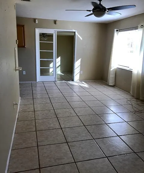 3013 Desoto Way S — Photo 3