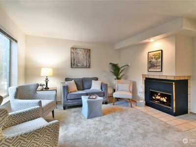 19620 80th Avenue W #M, Edmonds, WA, 98026