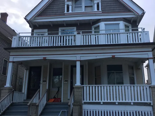 2965 N Murray Ave, Milwaukee, WI 53211