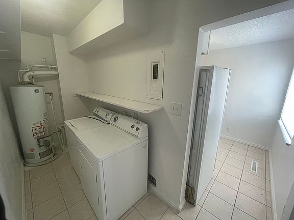 5th image of 1158-1160 W Brooklyn Ave