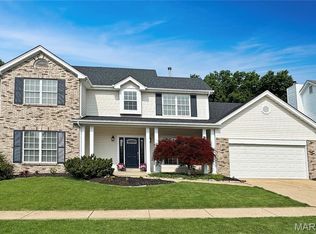 551 Arbor Meadow Dr, Ballwin, MO 63021