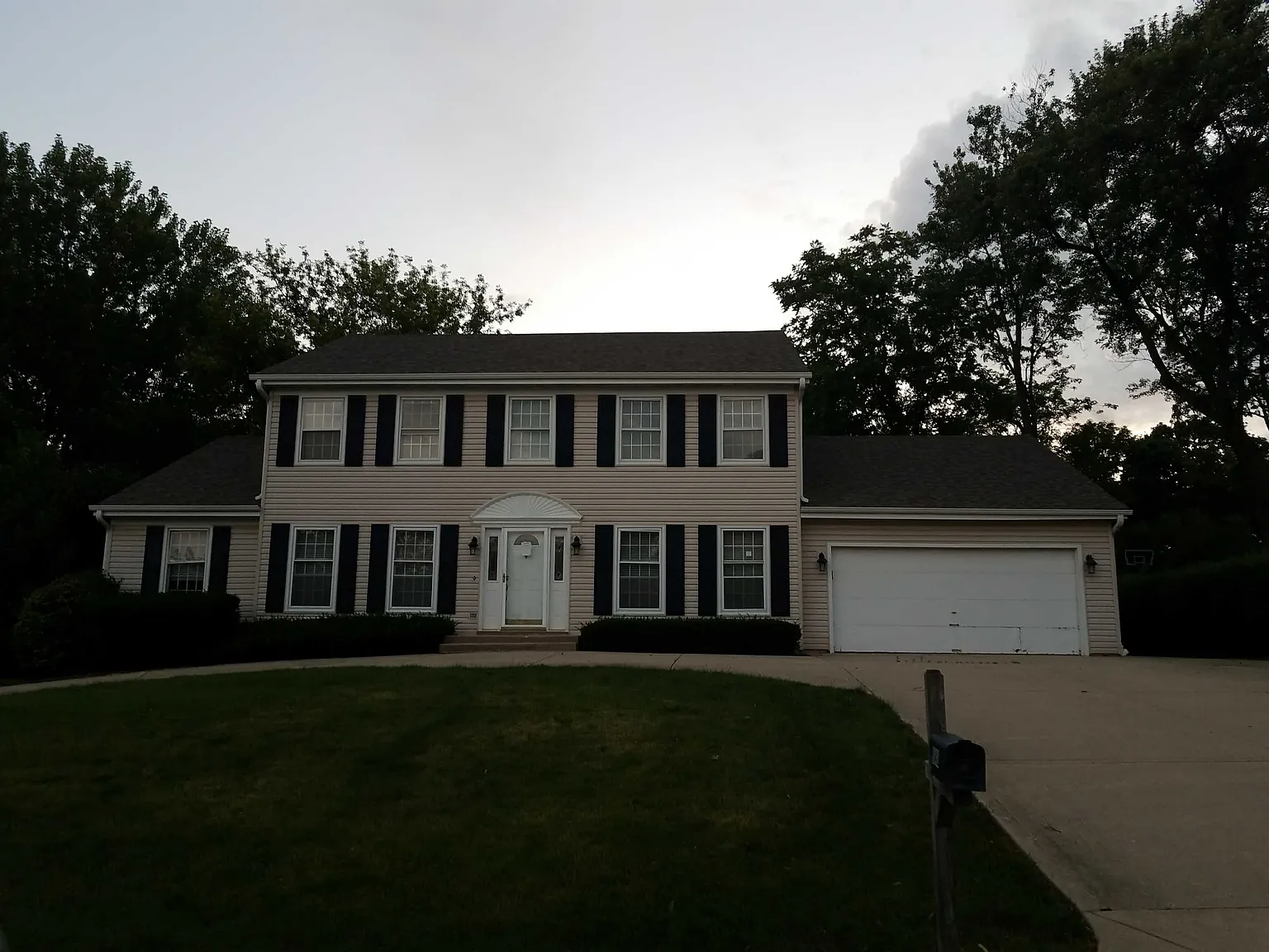 648 S Peebles Rd photo 1