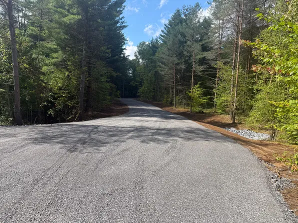5309 N South Rd, Brantingham, NY 13312