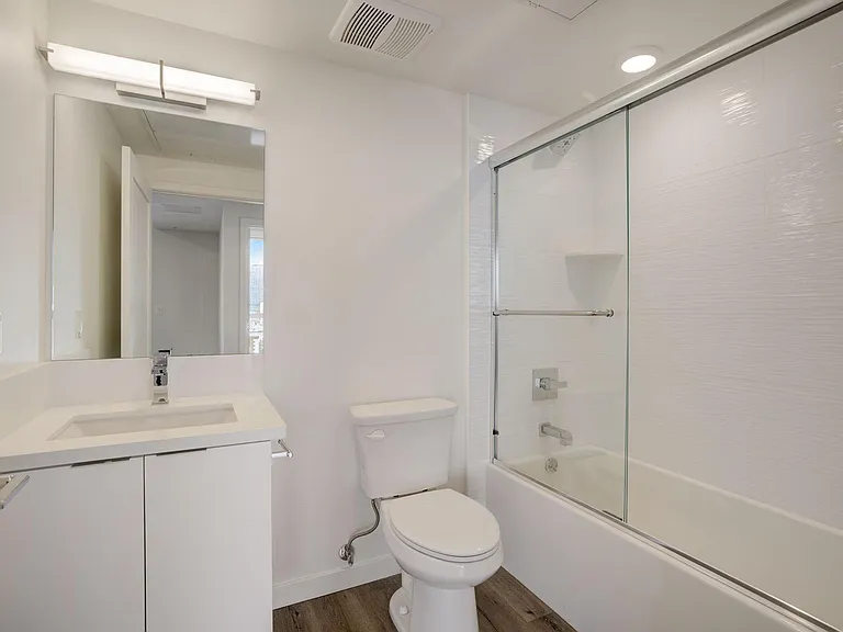 2783 Francis Ave — Photo 16