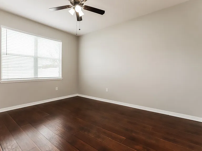 925 Krenson Woods Rd — Photo 9