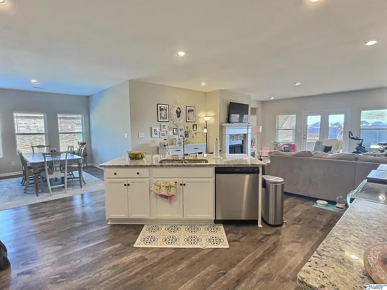 Open Concept with kitchen island