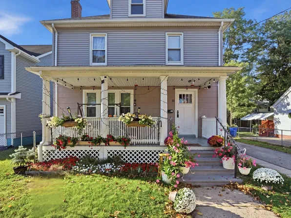 10 Wilber St, Springfield, MA 01104