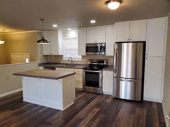 3rd image of 88 Emory Cir Unit 2